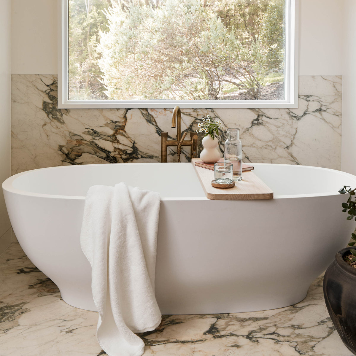 Hinoki Wood Bath Caddy - Image 2