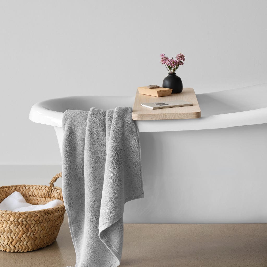 Hinoki Wood Bath Caddy - Image 9