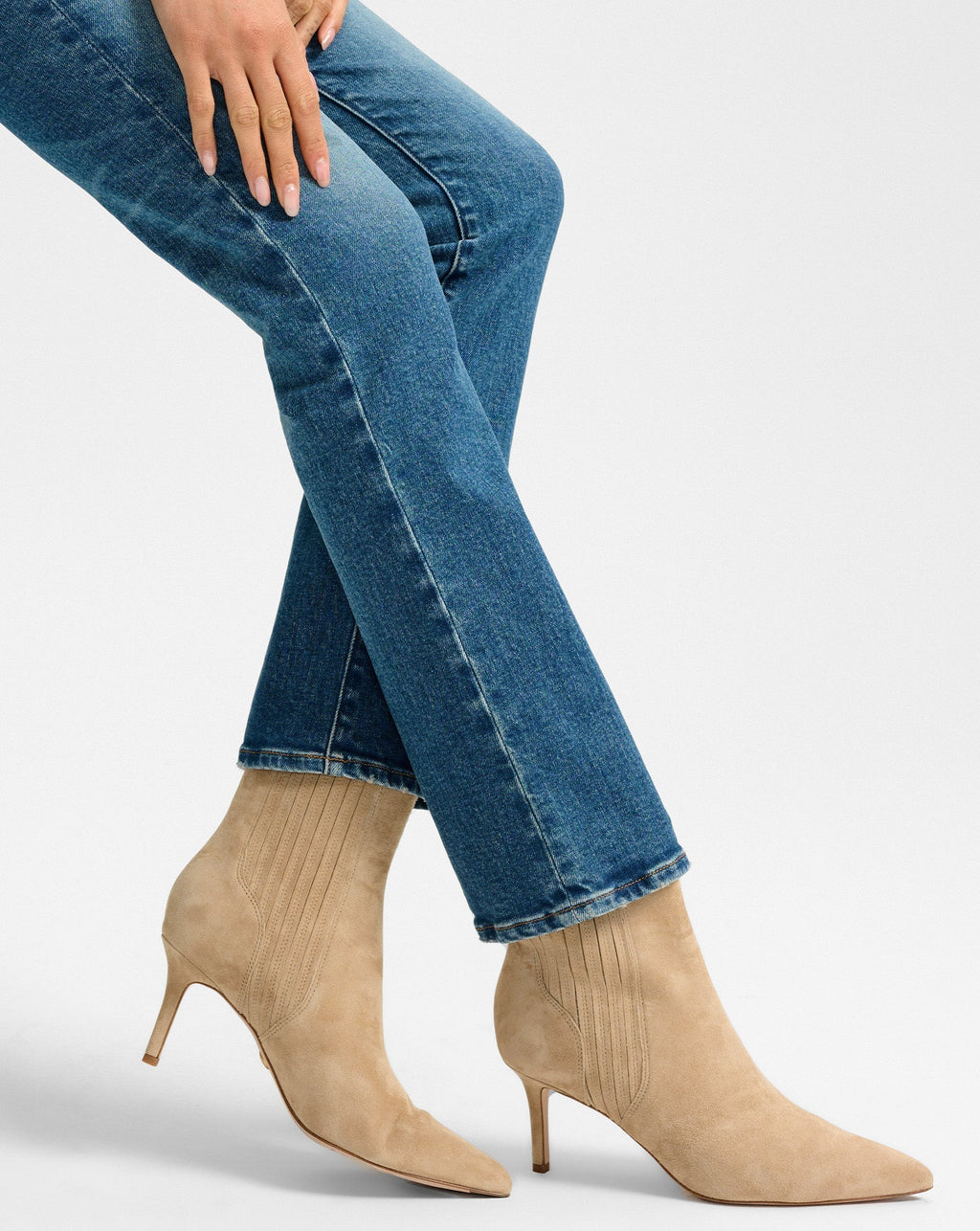 Lisa Mid-Heel Ankle Boot - Image 2