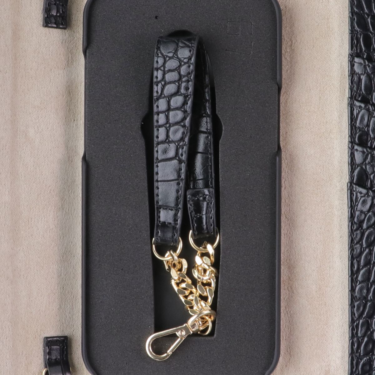 iDeal of Sweden Signature Clutch Case for iPhone 12 Pro Max - Jet Black Croco - New - Image 4