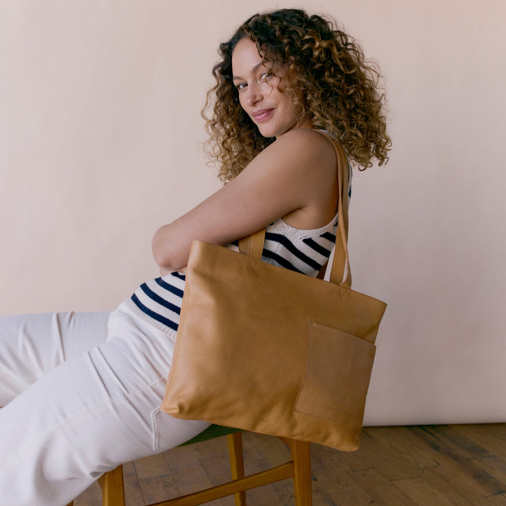Noelle Leather Tote Bag - Image 8