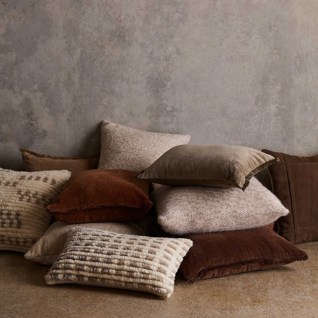 Ishaan Lumbar Pillow - Image 3