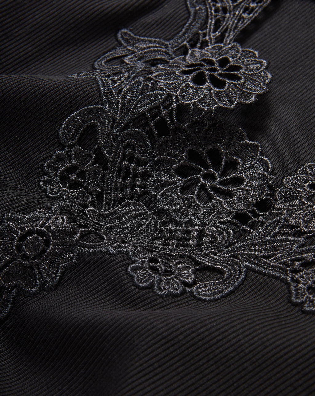 Narcisa Embroidered Tank Top - Image 3