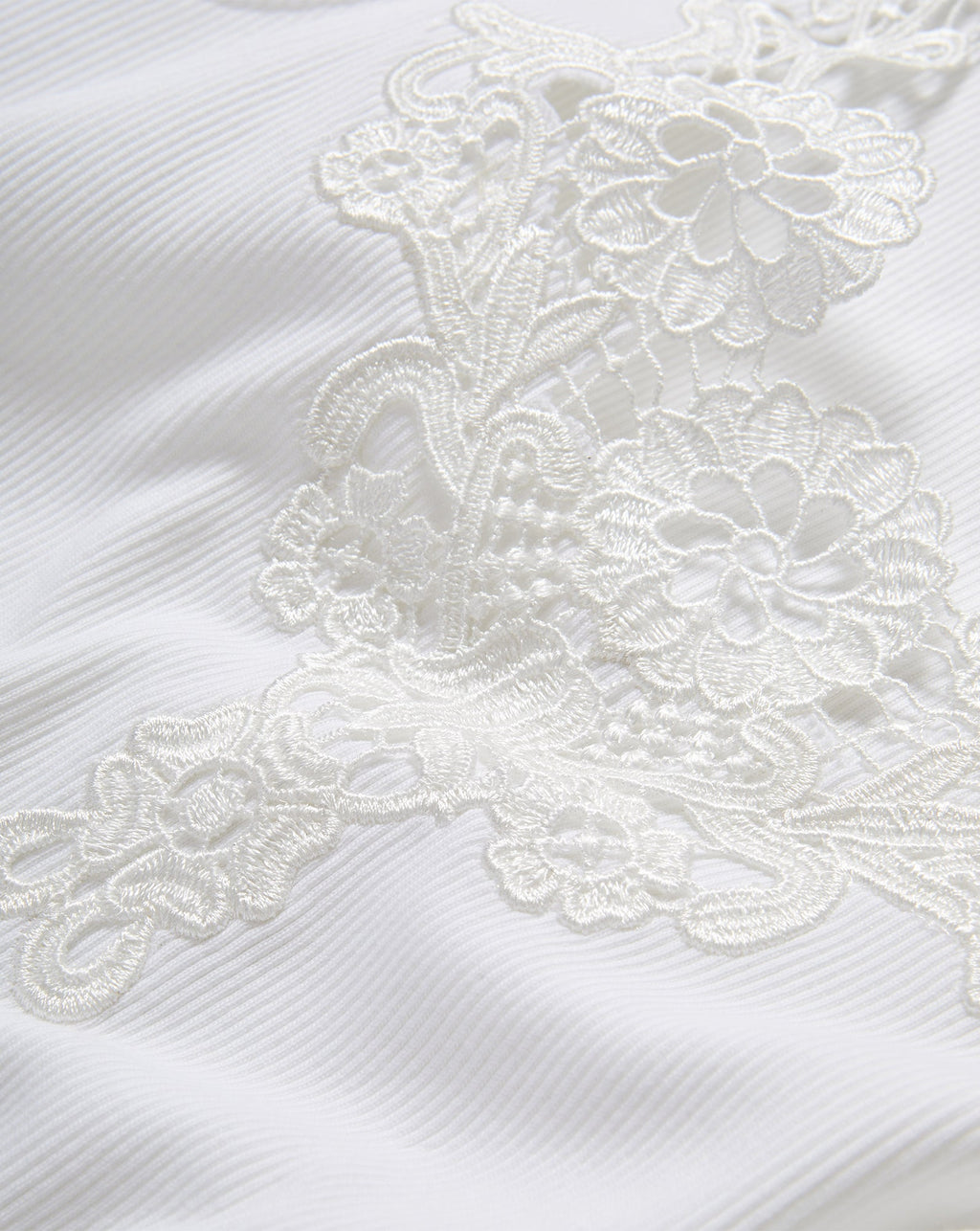 Narcisa Embroidered Tank Top - Image 3