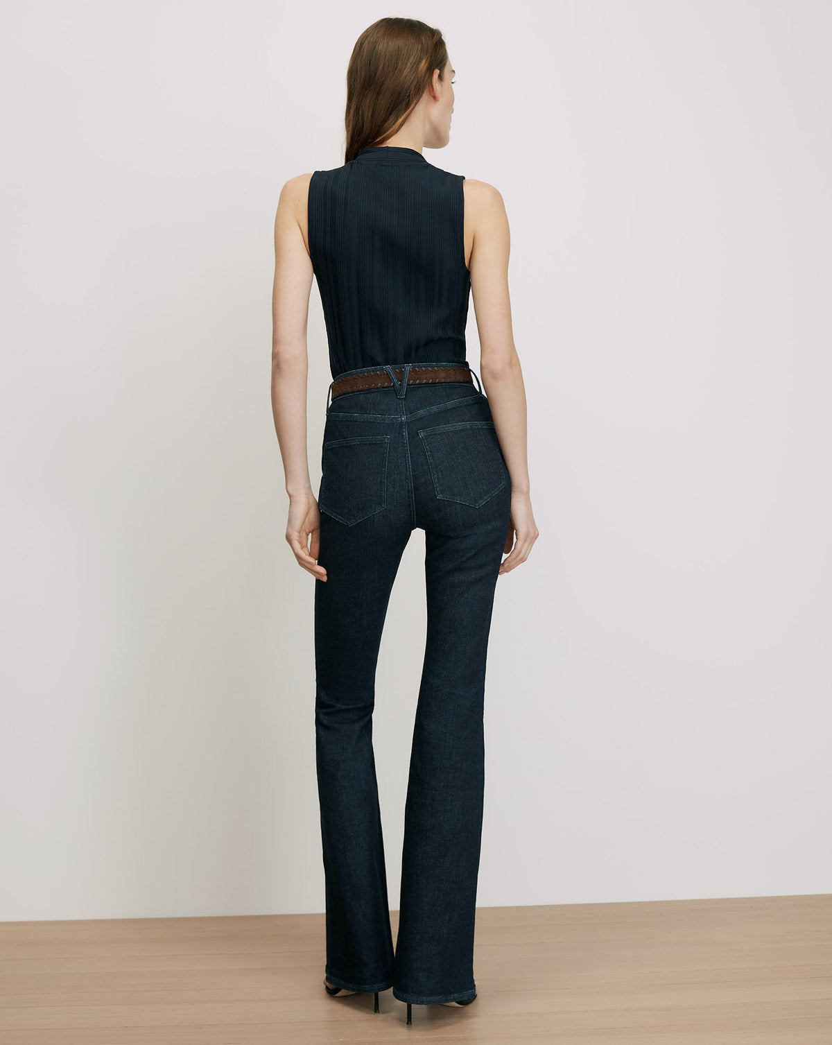 Evania V-Neck Tank Top - Image 4