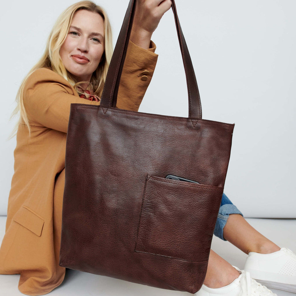 Leon Leather Tote Bag - Image 14