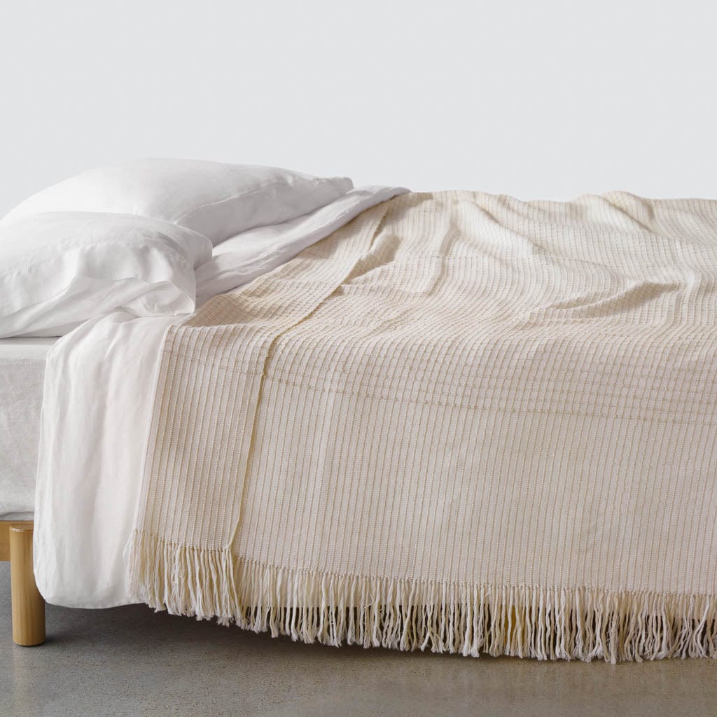 La Leña Luxe Alpaca Bed Blanket