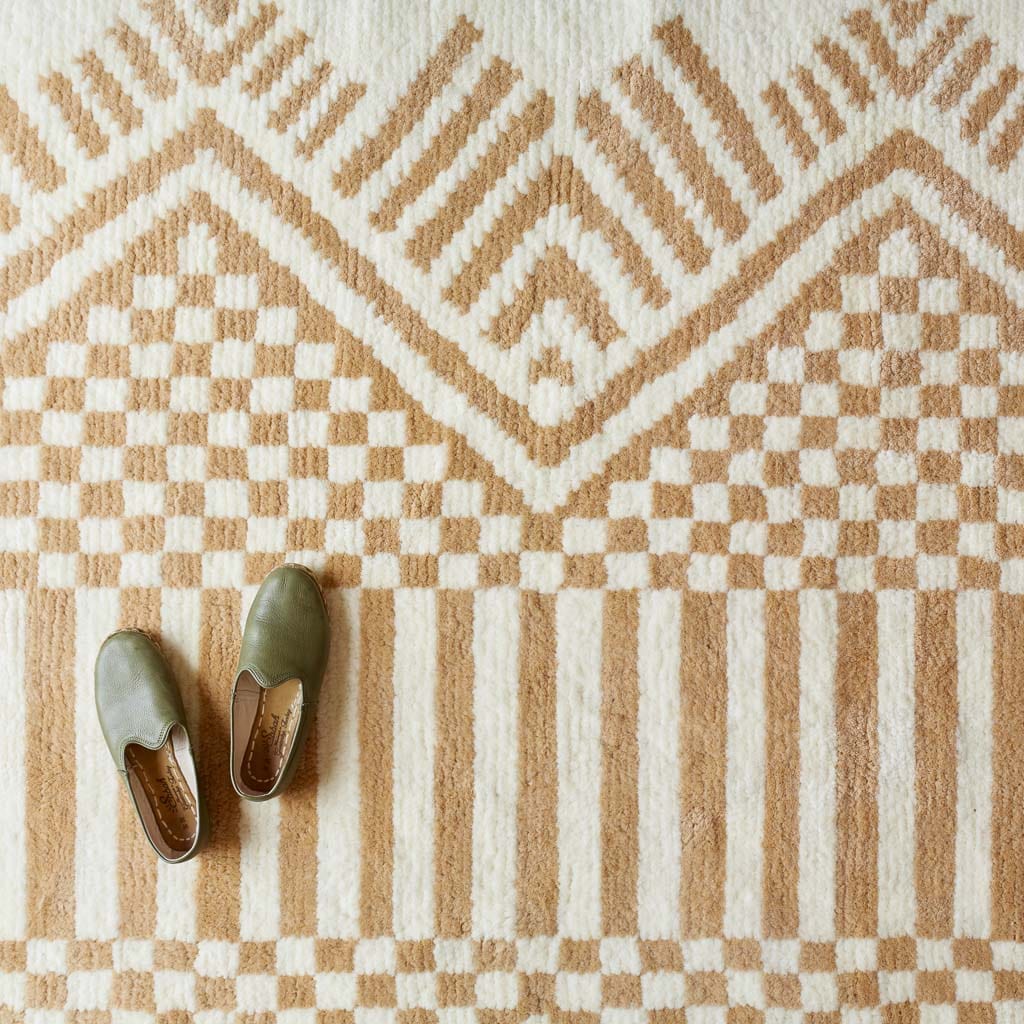 Ladhi Hand-Knotted Area Rug - Image 2