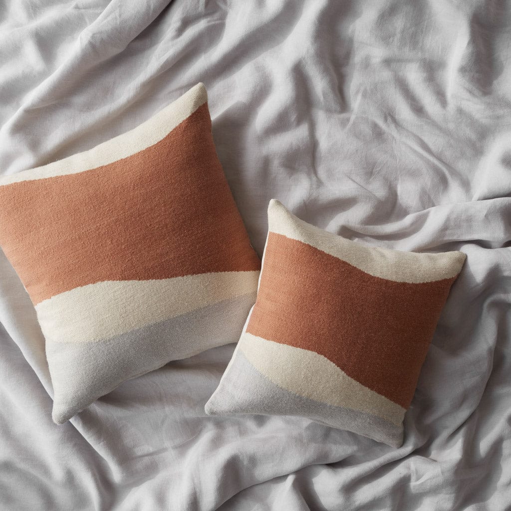 Las Colinas Pillow - Image 2