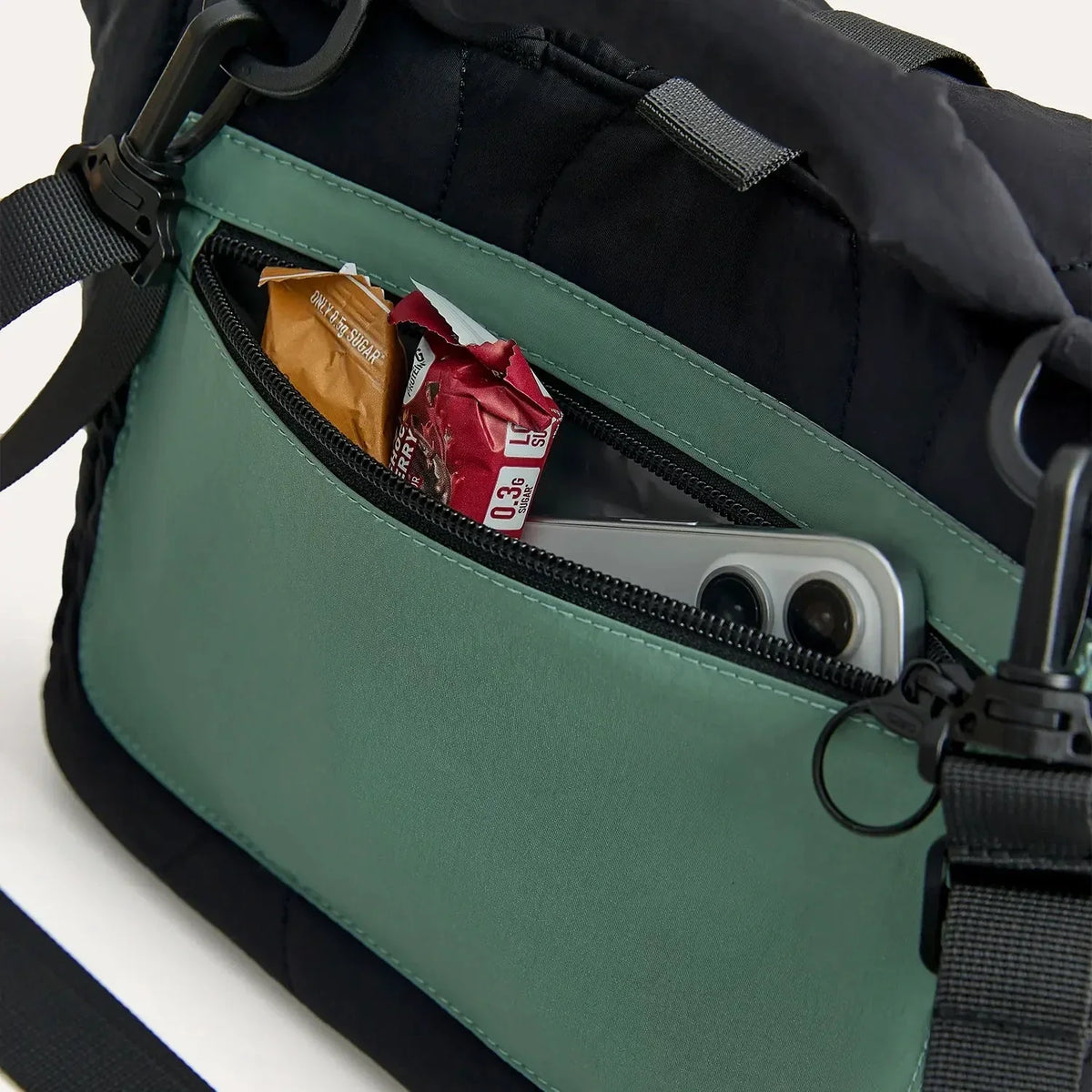 (FREE GIFT) Paz Roll Top Lunch Bag - Image 25