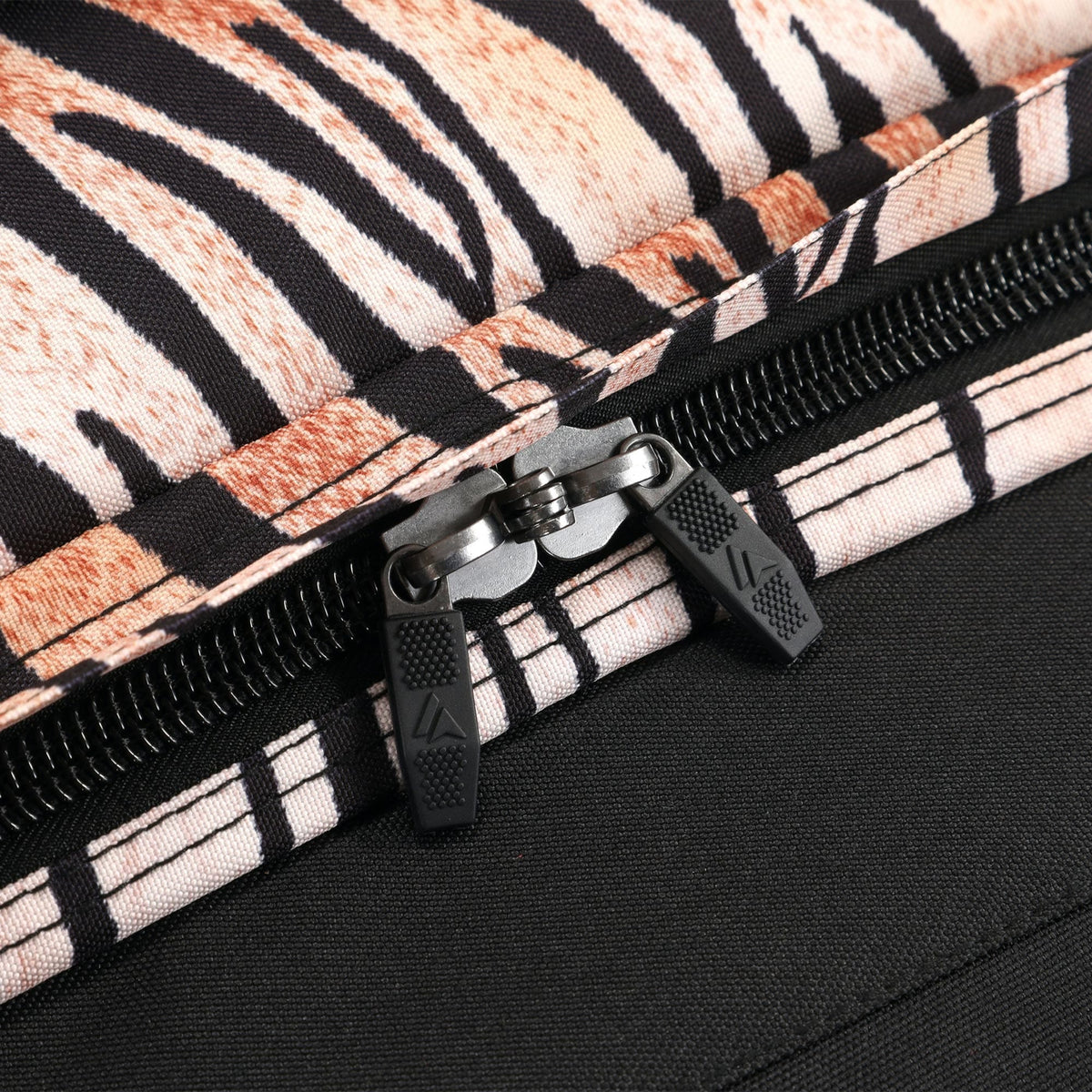 Surfanic Maxim 2.0 100L Roller Bag - Tiger - Image 9