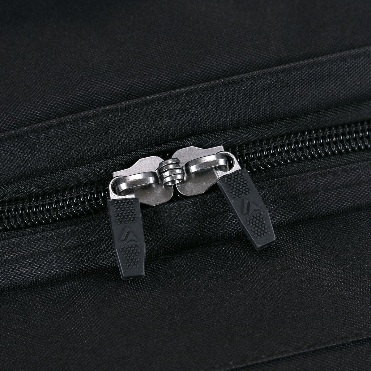 Surfanic Maxim 2.0 70L Roller Bag - Black Marl - Image 10