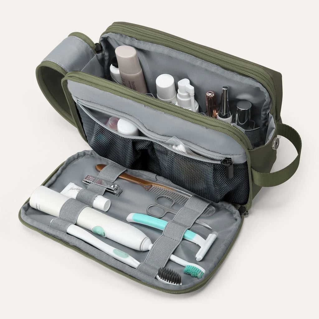 On-road Toiletry Bag - Image 53