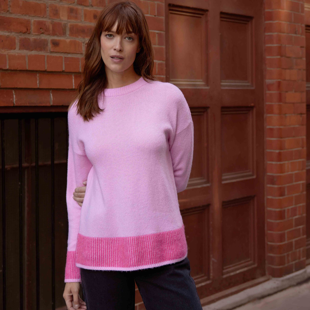 Odette Womens Soft Touch Knit Jumper - Sandy Pink - Image 2
