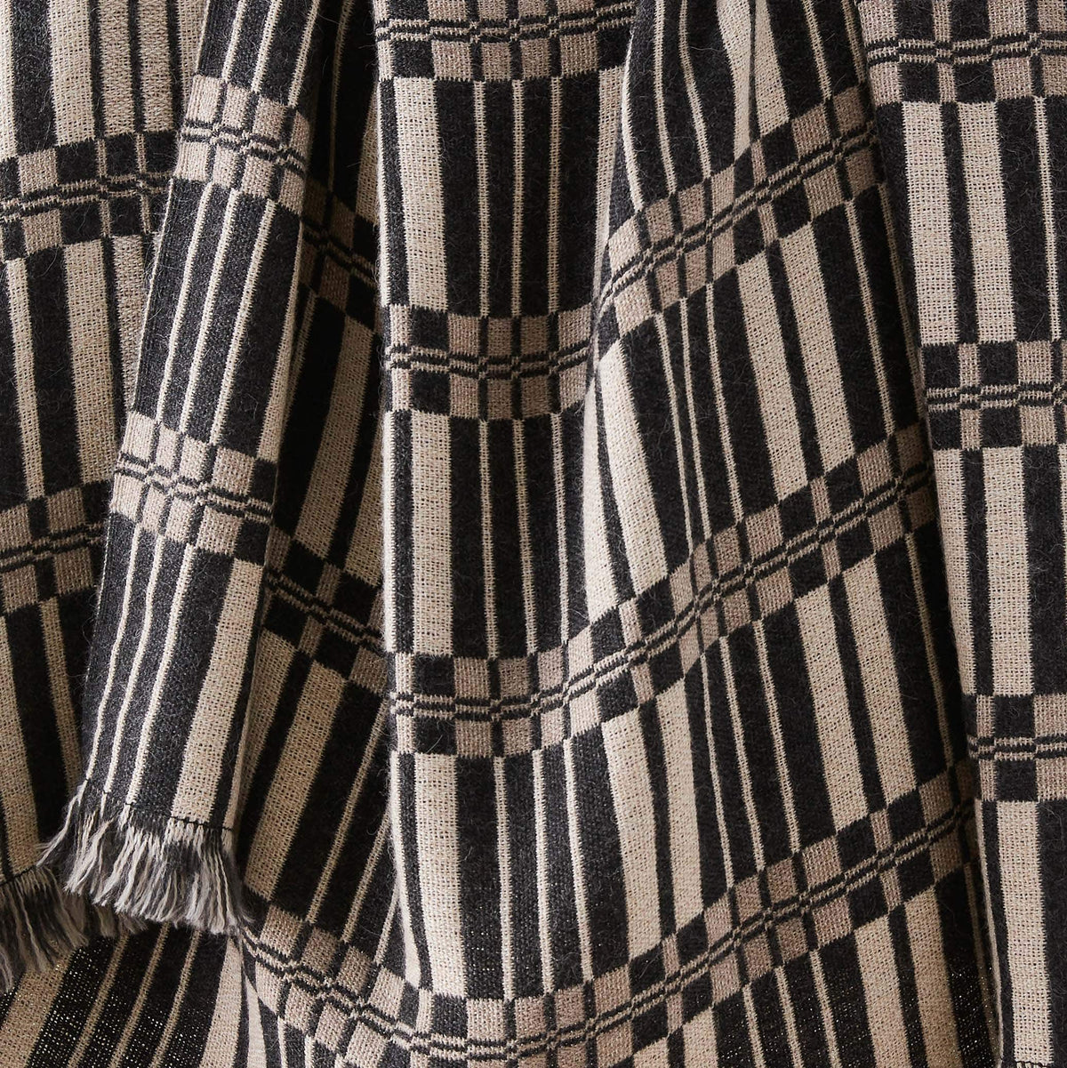 Olmo Alpaca Throw - Image 2