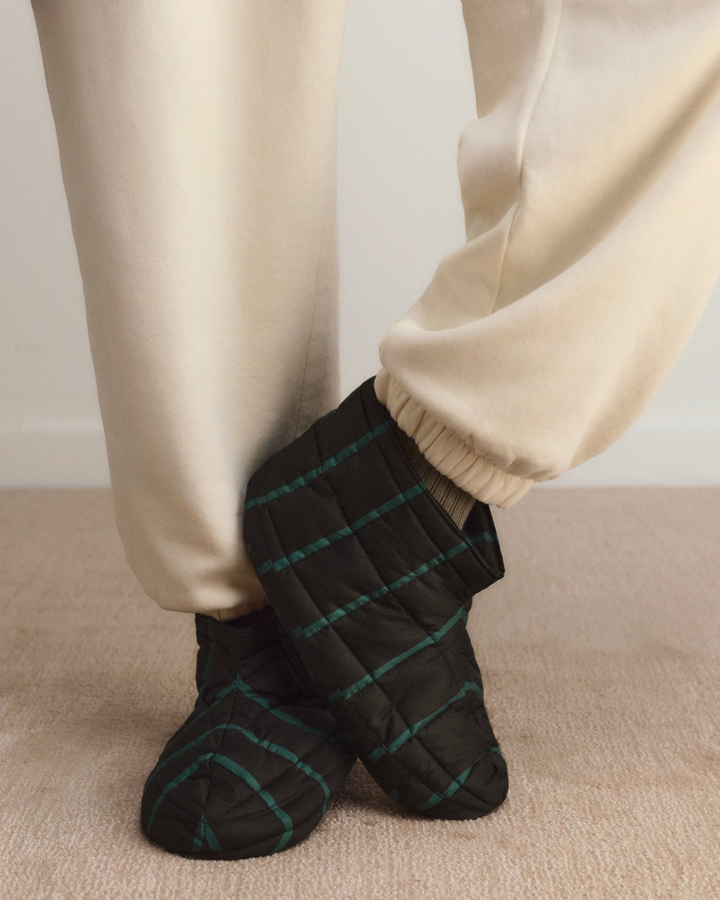 Cocoon Slippers (Evergreen and Malachite) - Image 2