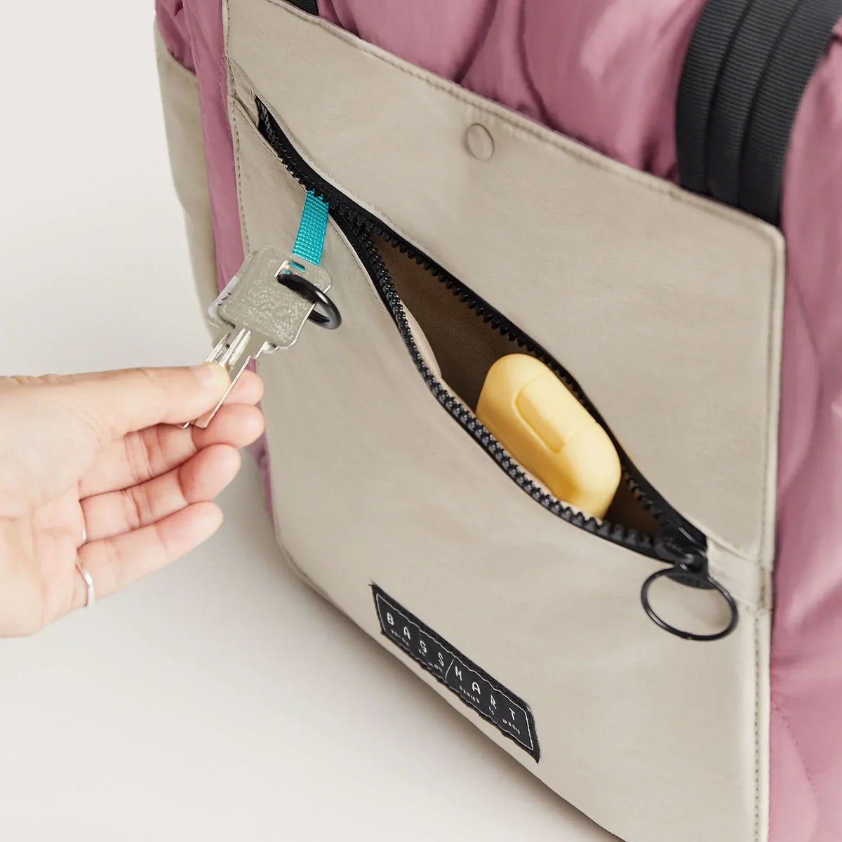 Paz 23L Tote - Image 46