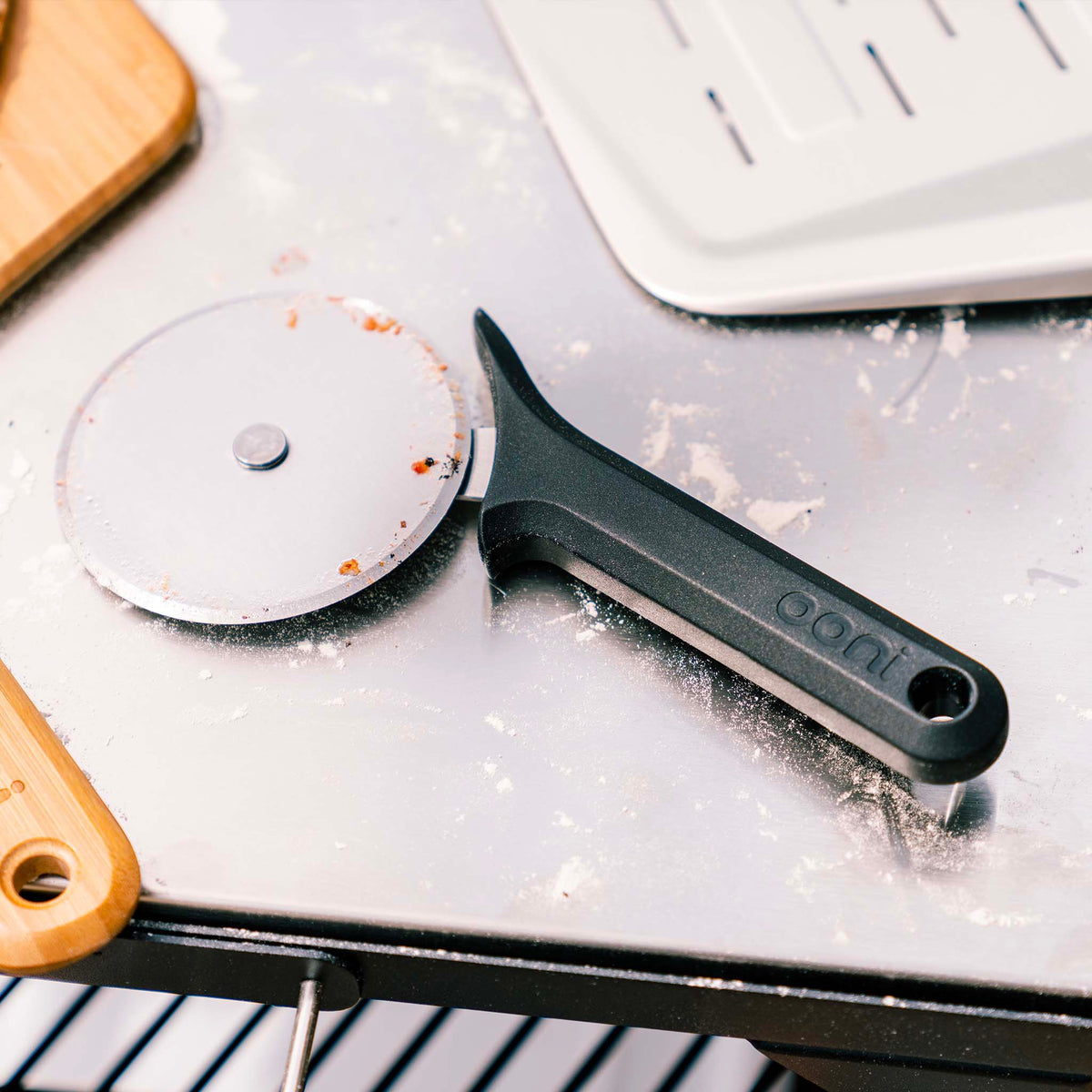 Ooni Professional Pizza Cutter Wheel - Ø4.4″ - Image 4