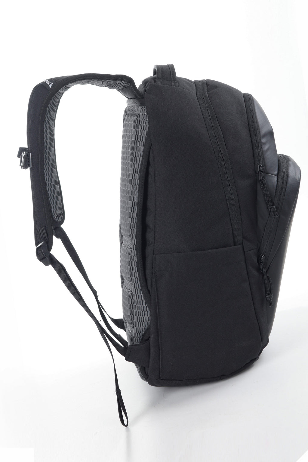 Surfanic Journey 25l Backpack - Black - Image 6