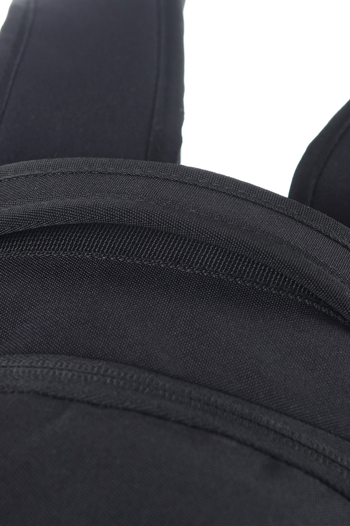 Surfanic Journey 25l Backpack - Black - Image 9
