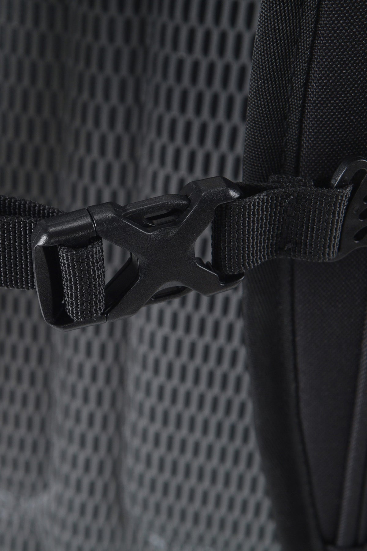 Surfanic Urban 20l Backpack - Grey - Image 7