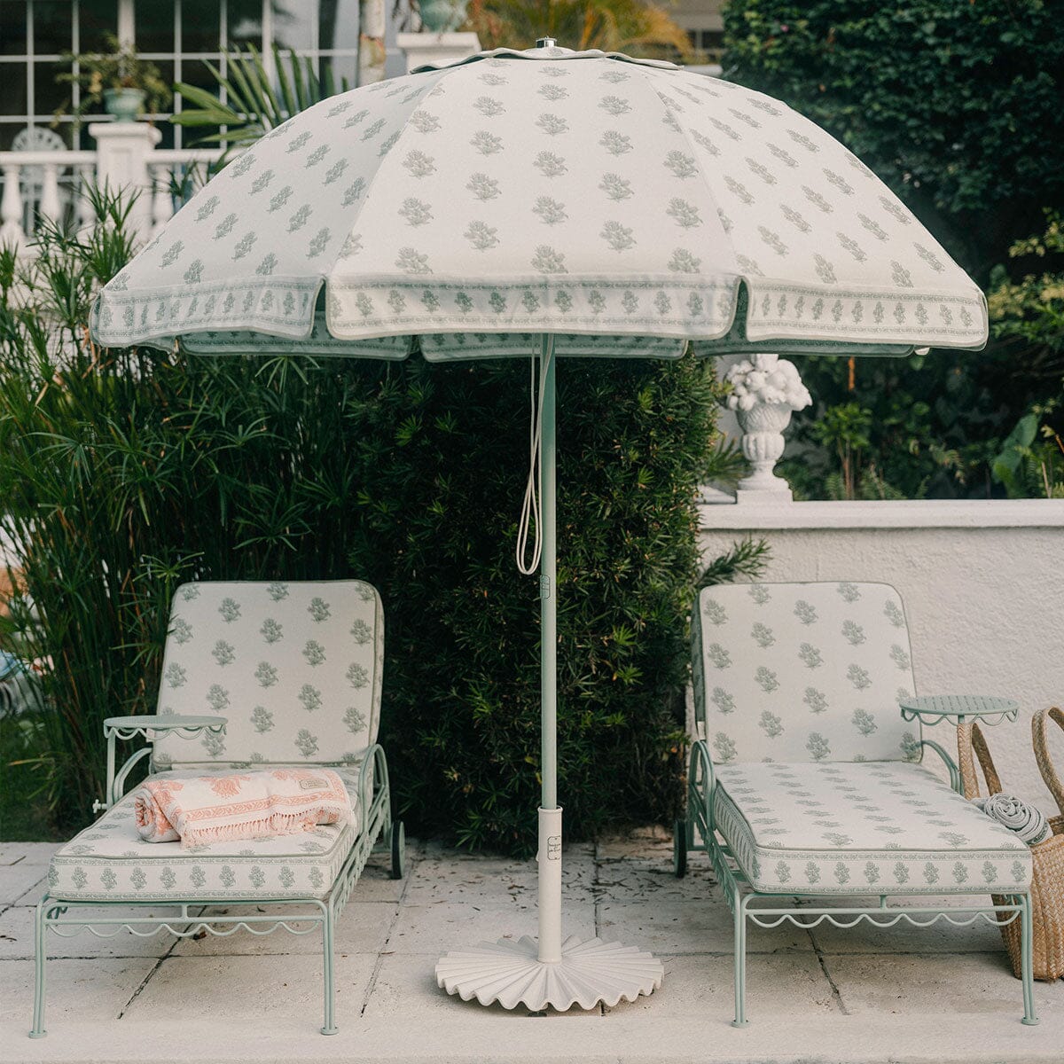 The Al Fresco Sun Lounger by Amanda Lindroth - Image 2