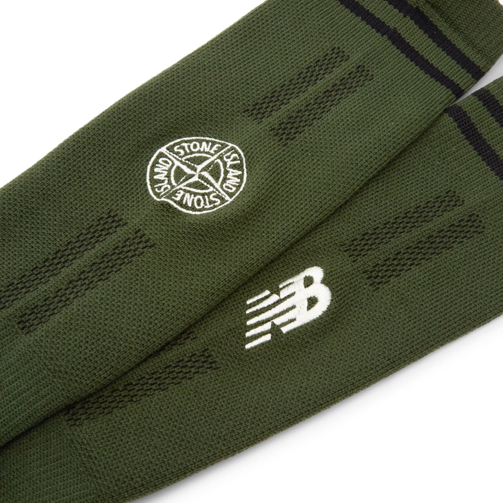 Stone Island X New Balance 26/27 Kit (Green) - Image 11
