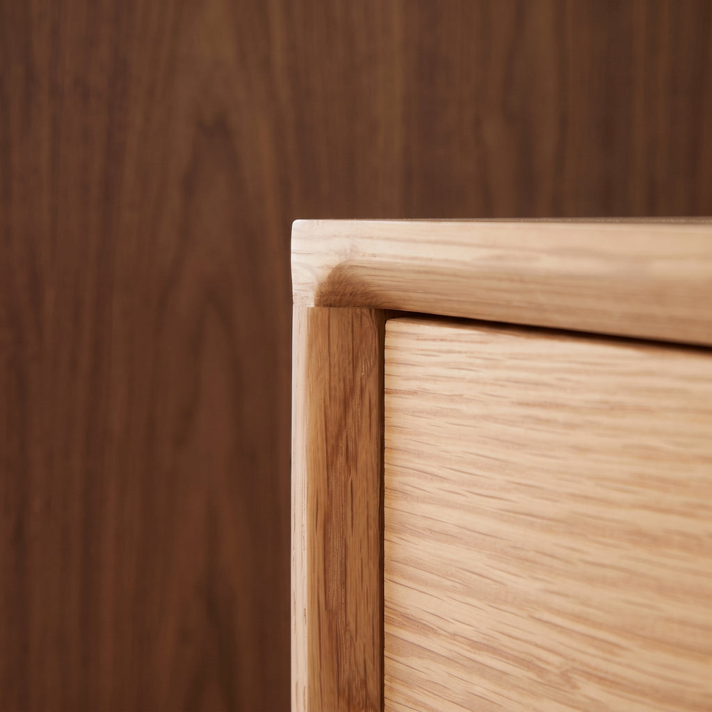 Wright Oak Chest of 3 Drawers - Image 4