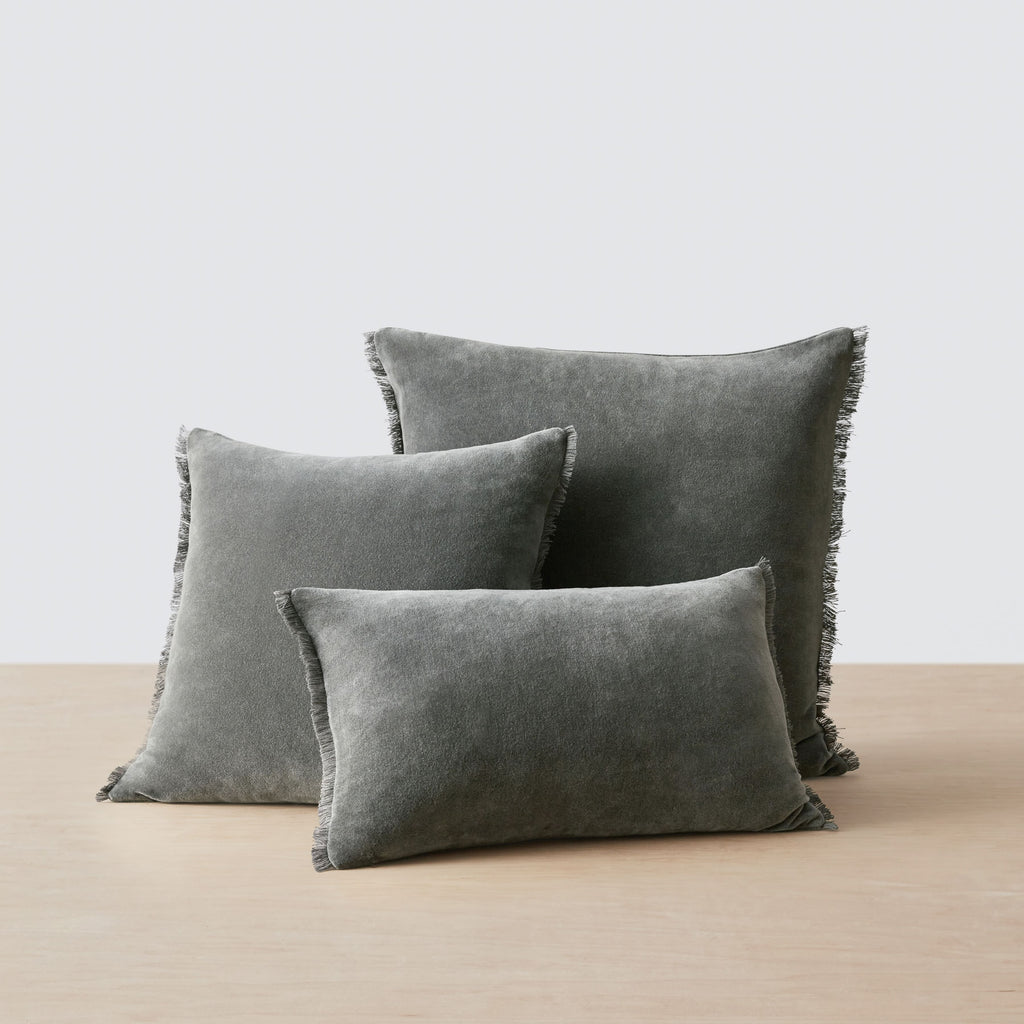 Naveta Velvet Small Lumbar Pillow - Image 8