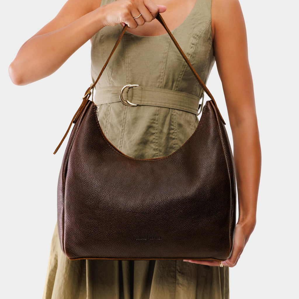 'Almost Perfect' Aspen Shoulder Bag - Image 147