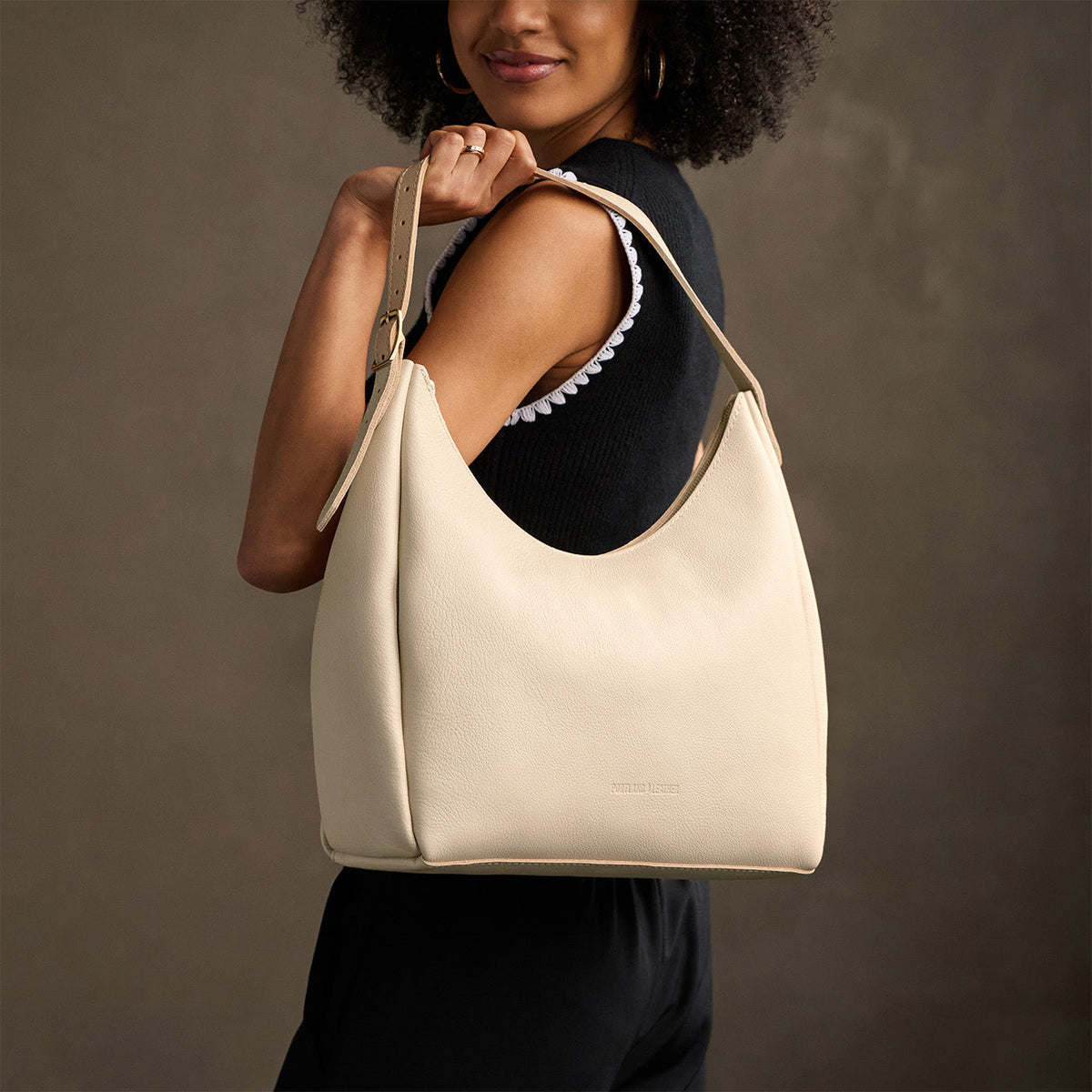 'Almost Perfect' Aspen Shoulder Bag - Image 172