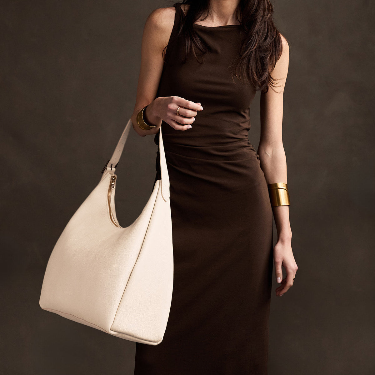 'Almost Perfect' Aspen Shoulder Bag - Image 199