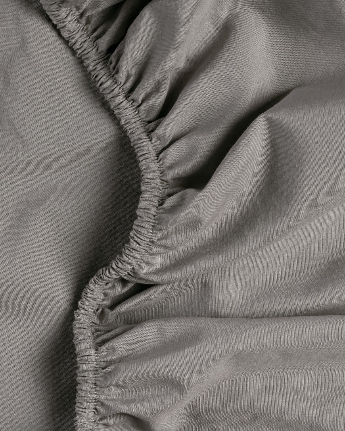 Brushed Cotton Fitted Sheet (Pebble) - Image 3
