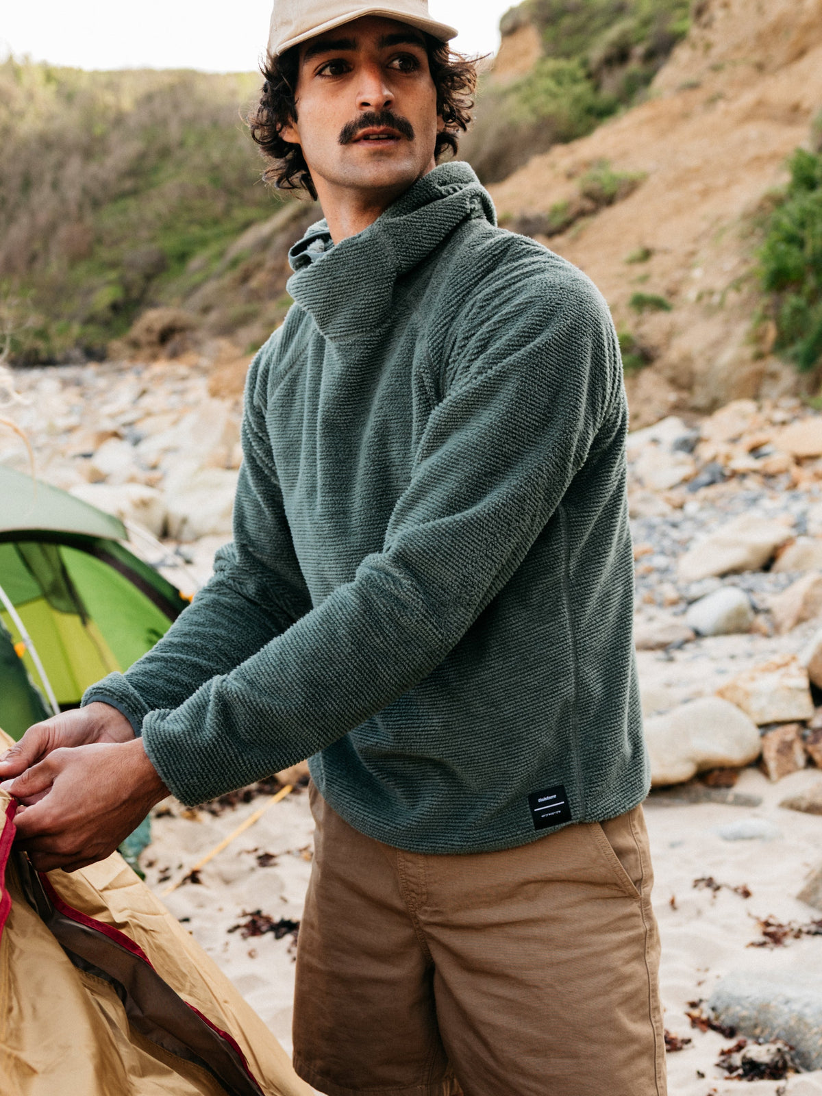 Men's Finlite Fleece Hoodie - Image 2