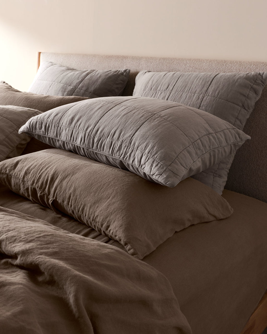 Linen Box Quilted Sham Set (Pebble) - Image 2