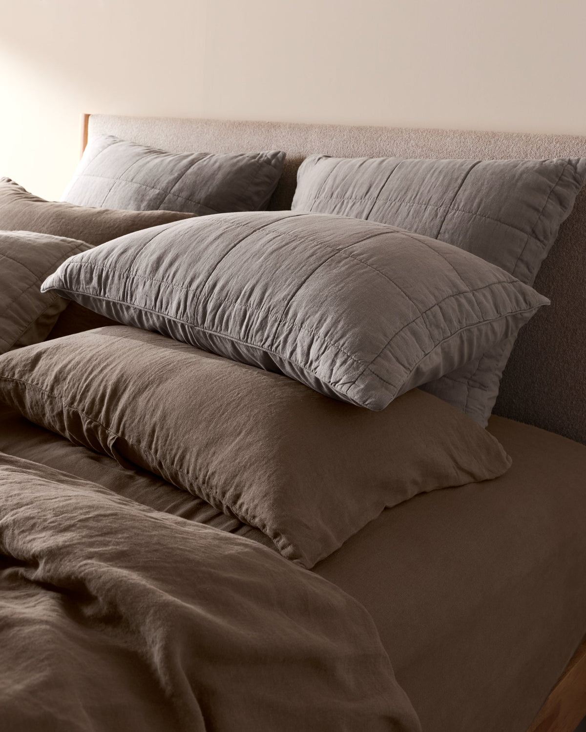 Linen Box Quilted Sham Set (Pebble) - Image 2