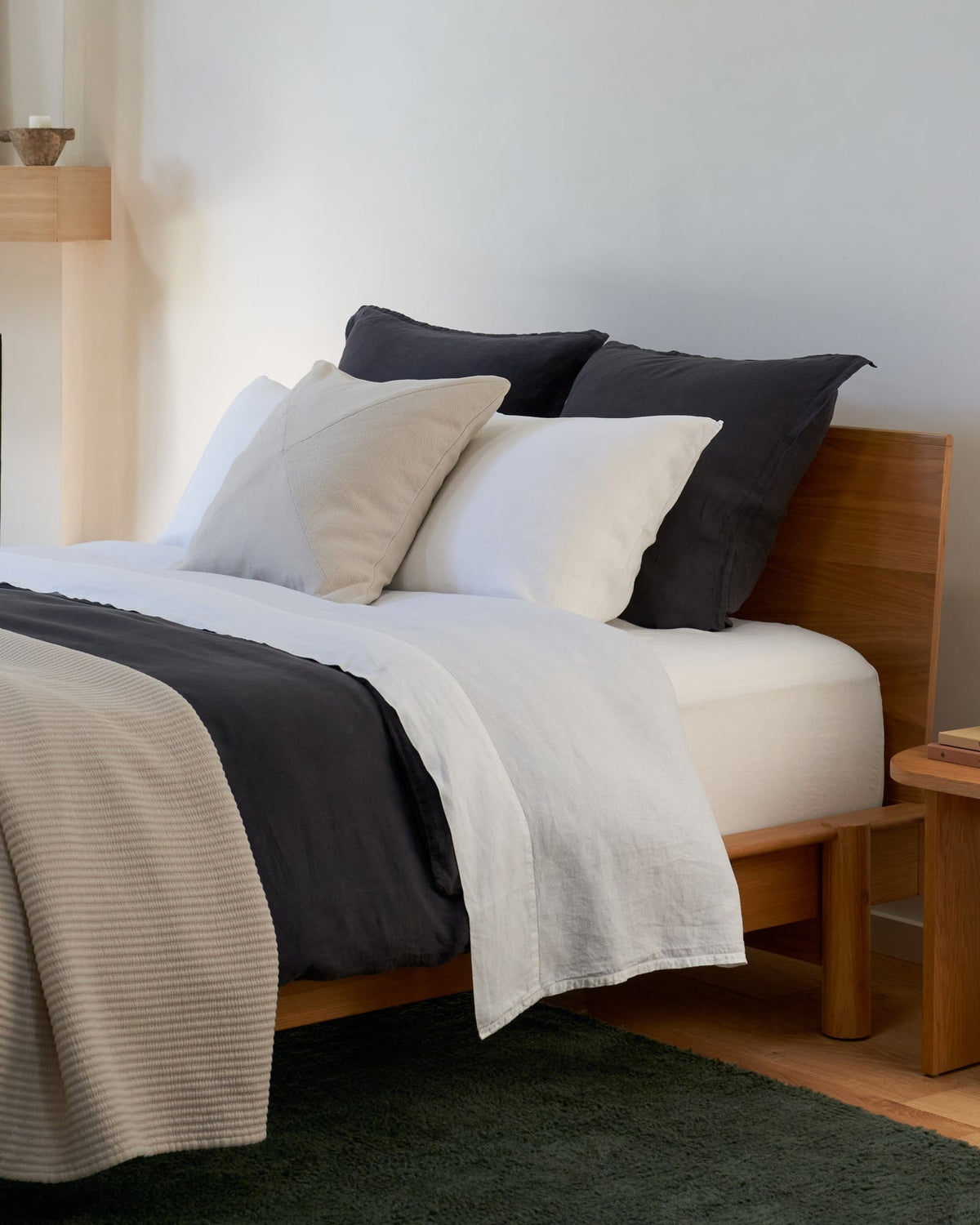 Linen Sheet Set - White F/Q - Image 2