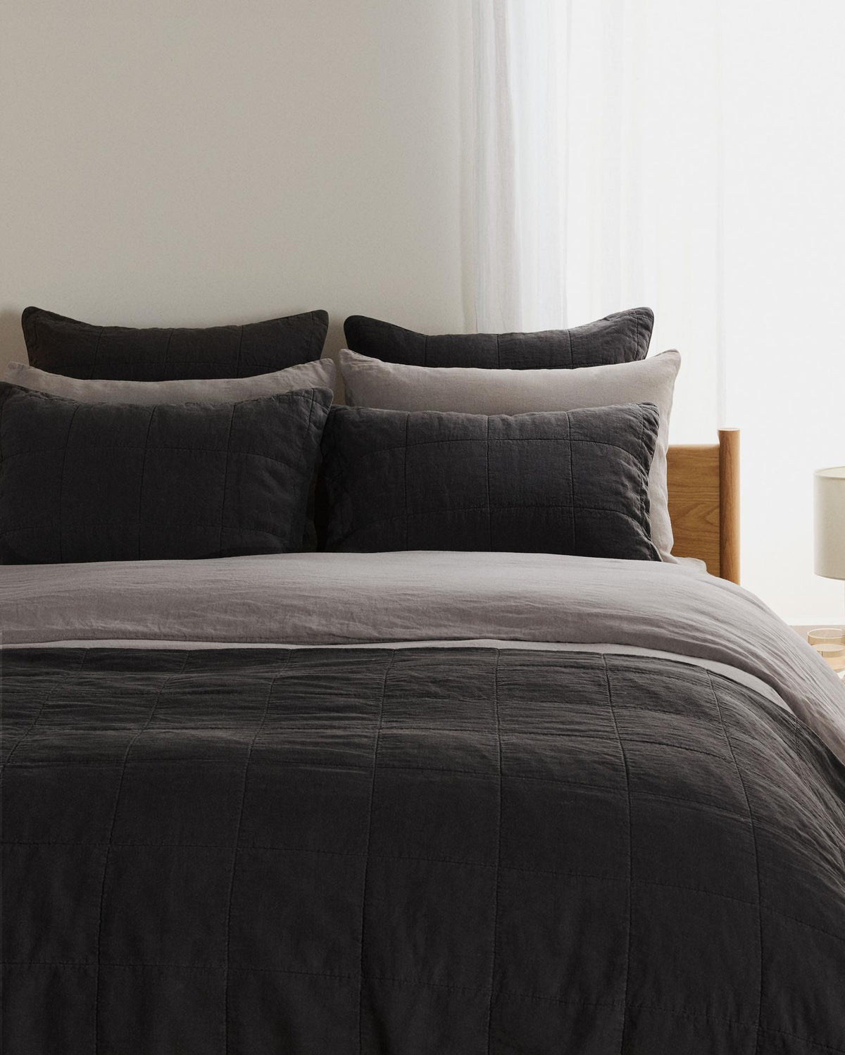 Linen Box Quilted Sham Set (Onyx) - Image 4