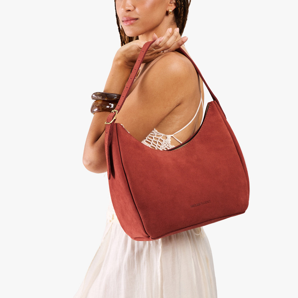 'Almost Perfect' Aspen Shoulder Bag - Image 136