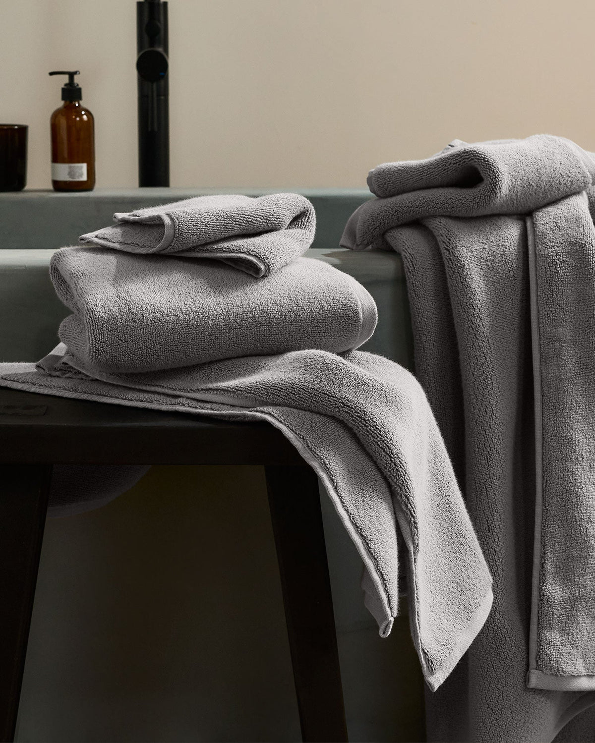 6+6 Organic Plush Bath Bundle - Pebble - Image 5