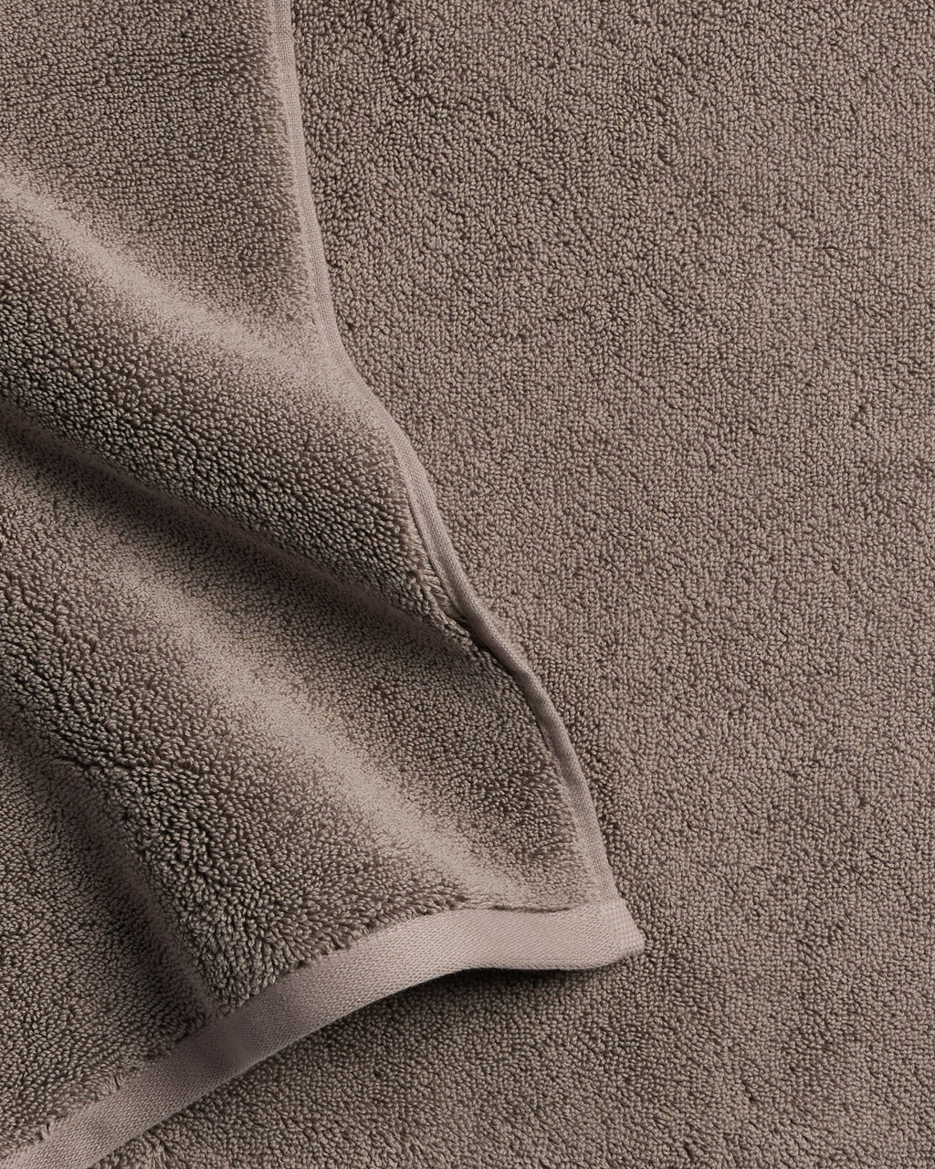 Organic Plush Tub Mat (Warm Grey) - Image 3