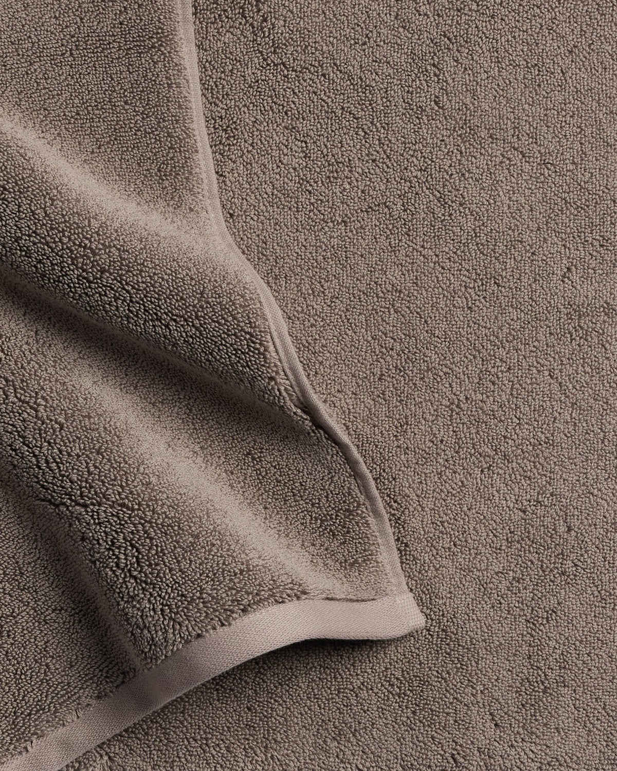 Organic Plush Tub Mat (Warm Grey) - Image 3
