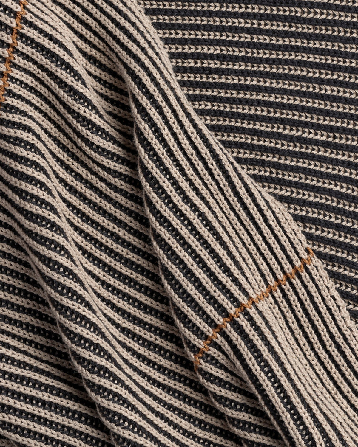 Organic Two Tone Rib Knit Throw (Toast and Onyx) - Image 3