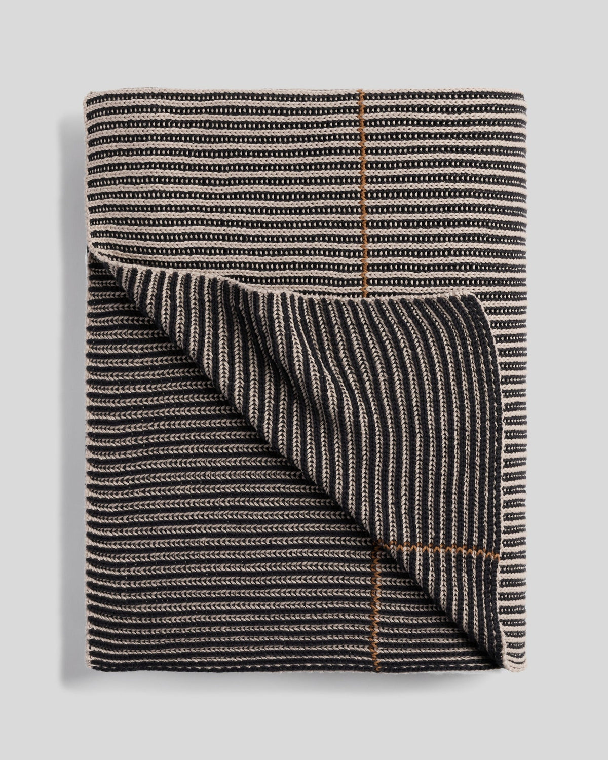 Organic Two Tone Rib Knit Throw (Toast and Onyx) - Image 5