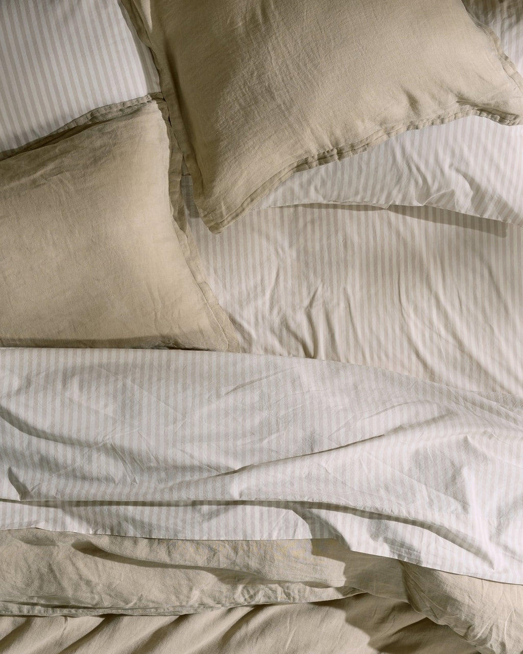 Percale Fitted Sheet (Bone Stripe) - Image 2