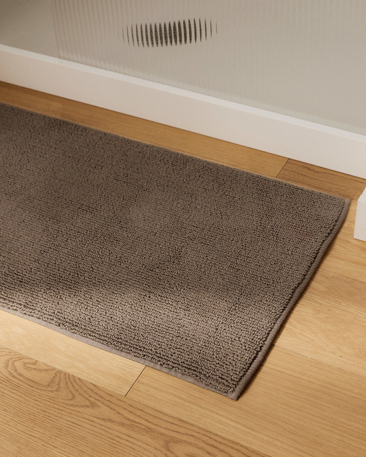 Soft Rib Tub Mat (Warm Grey) - Image 4